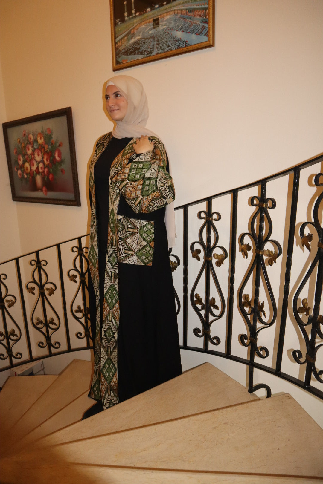 Green Pattern Open Thobe