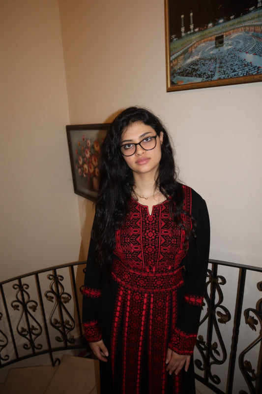 Red Sinawy Thobe with Belt